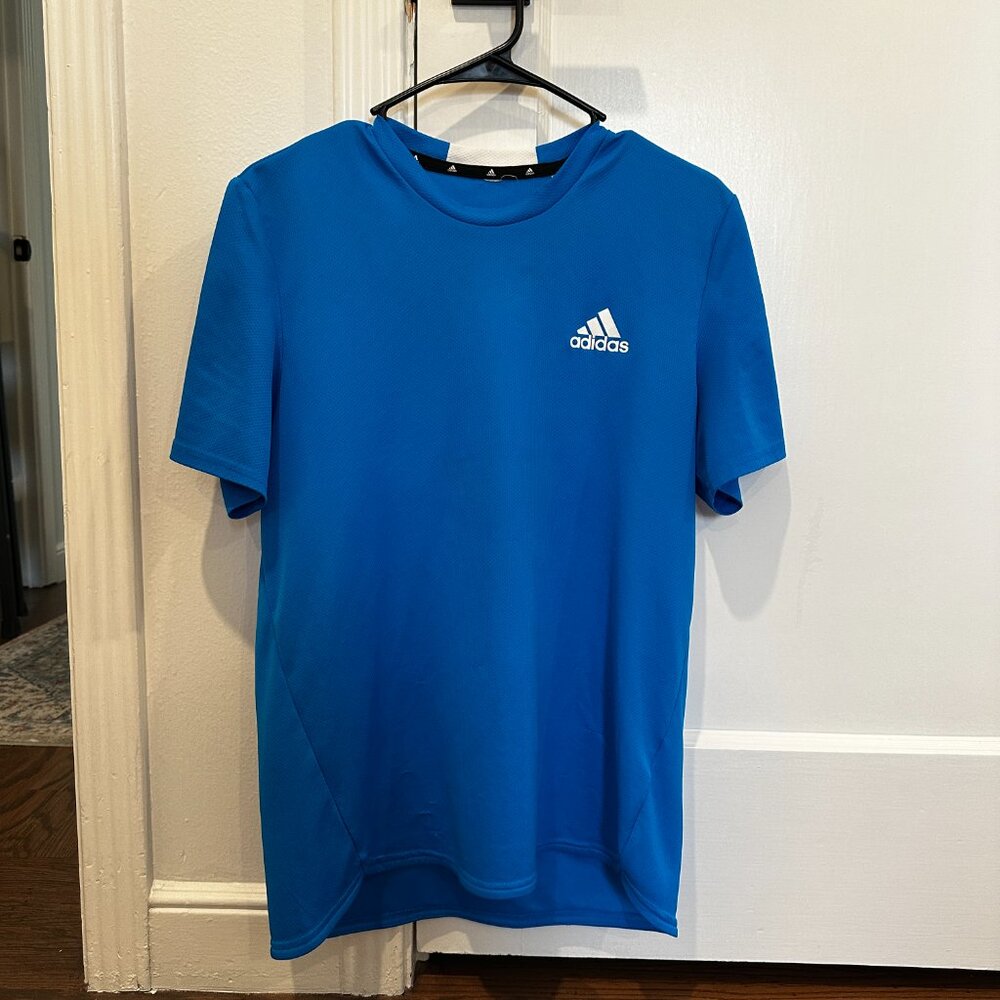 BUNDLE Men’s Workout Clothing - Size Small (9 Items: 7 Shirts, 2 Shorts)